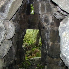 Corridoio d'accesso visto dalla camera centrale Corridoio d'accesso visto dalla camera centrale